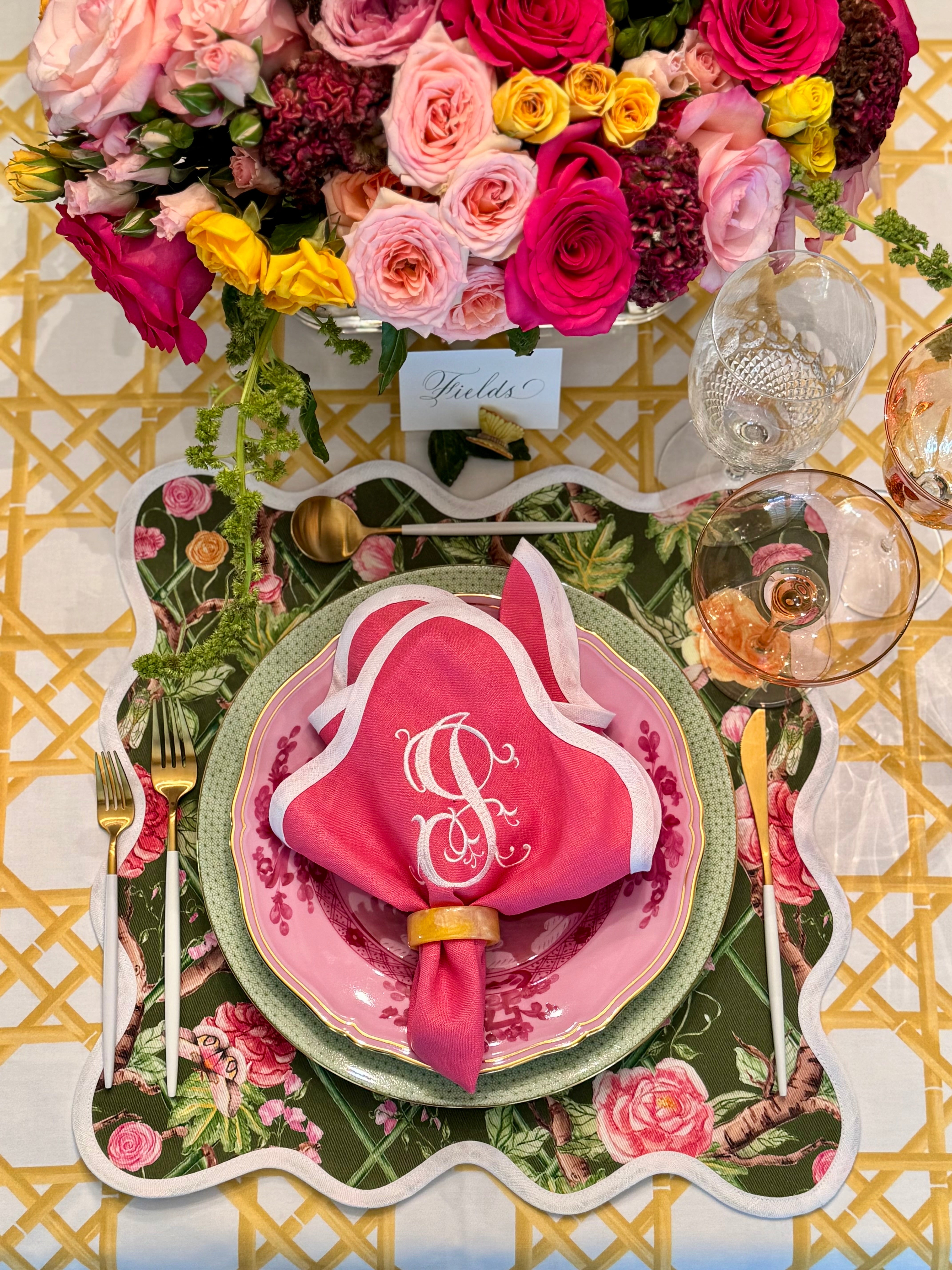 Square Scalloped Placemat | Climbing Roses - Moss