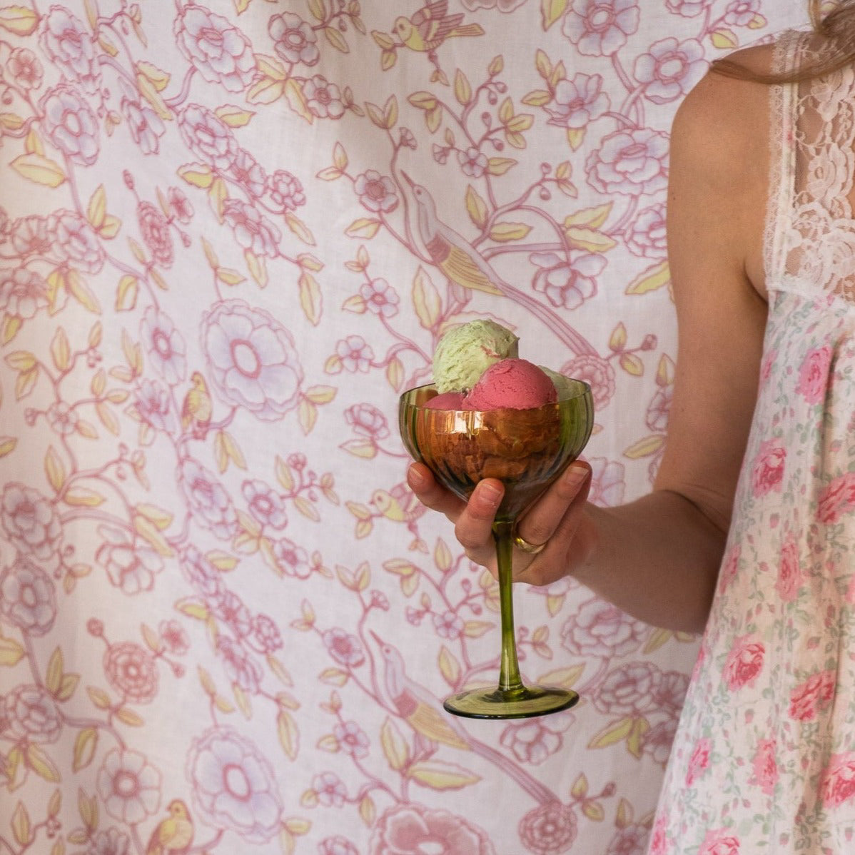 Alma Hortus Tablecloth Ro'Table