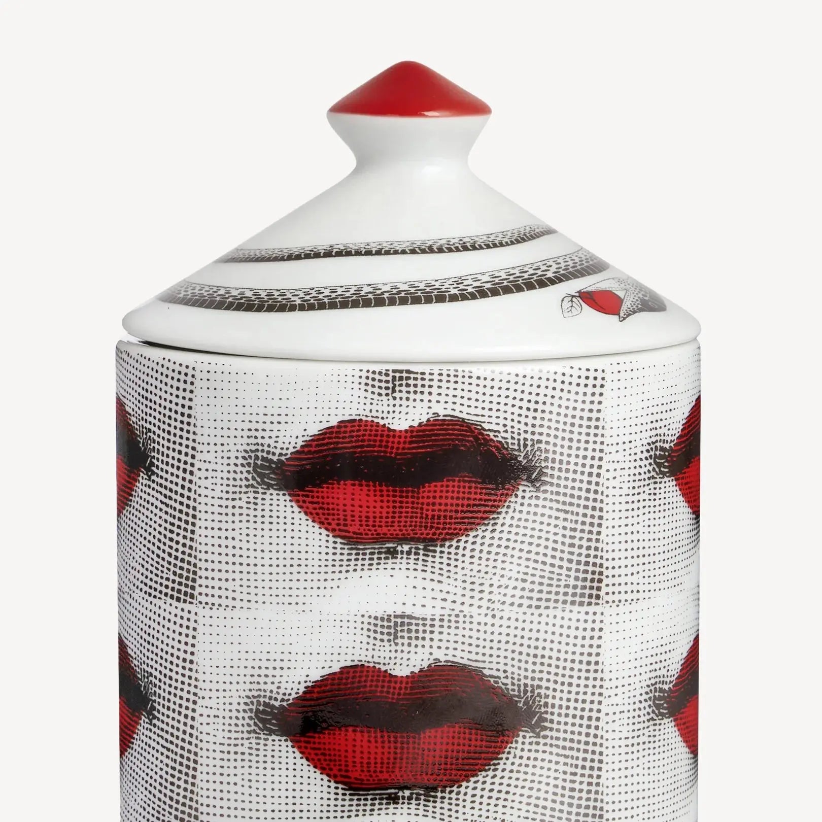 Fornasetti - Fornasetti SE POI Porcelain Scented Candle – Frutto Proibito