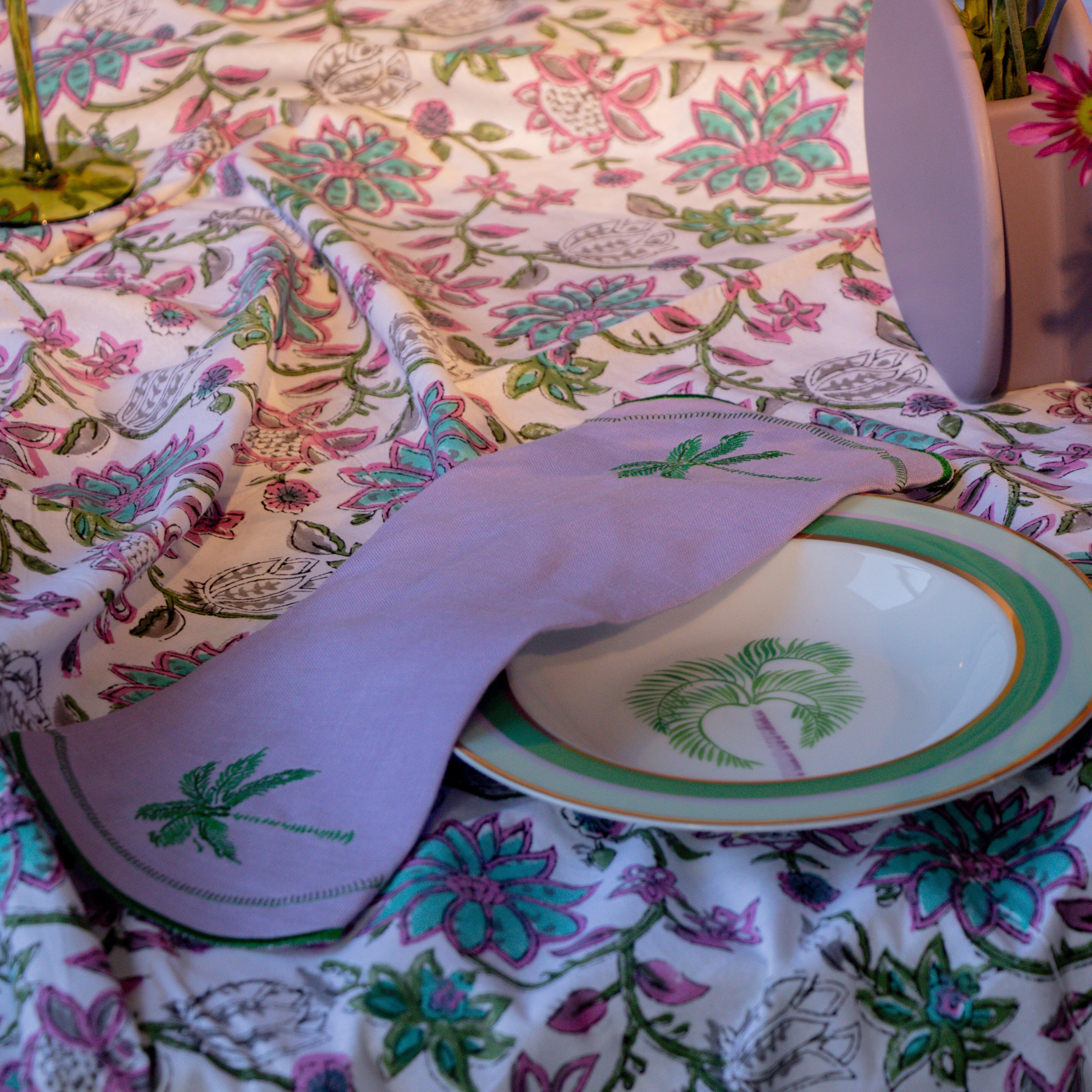 Jeweled Mirage Napkin - Set of 4 Ro'Table