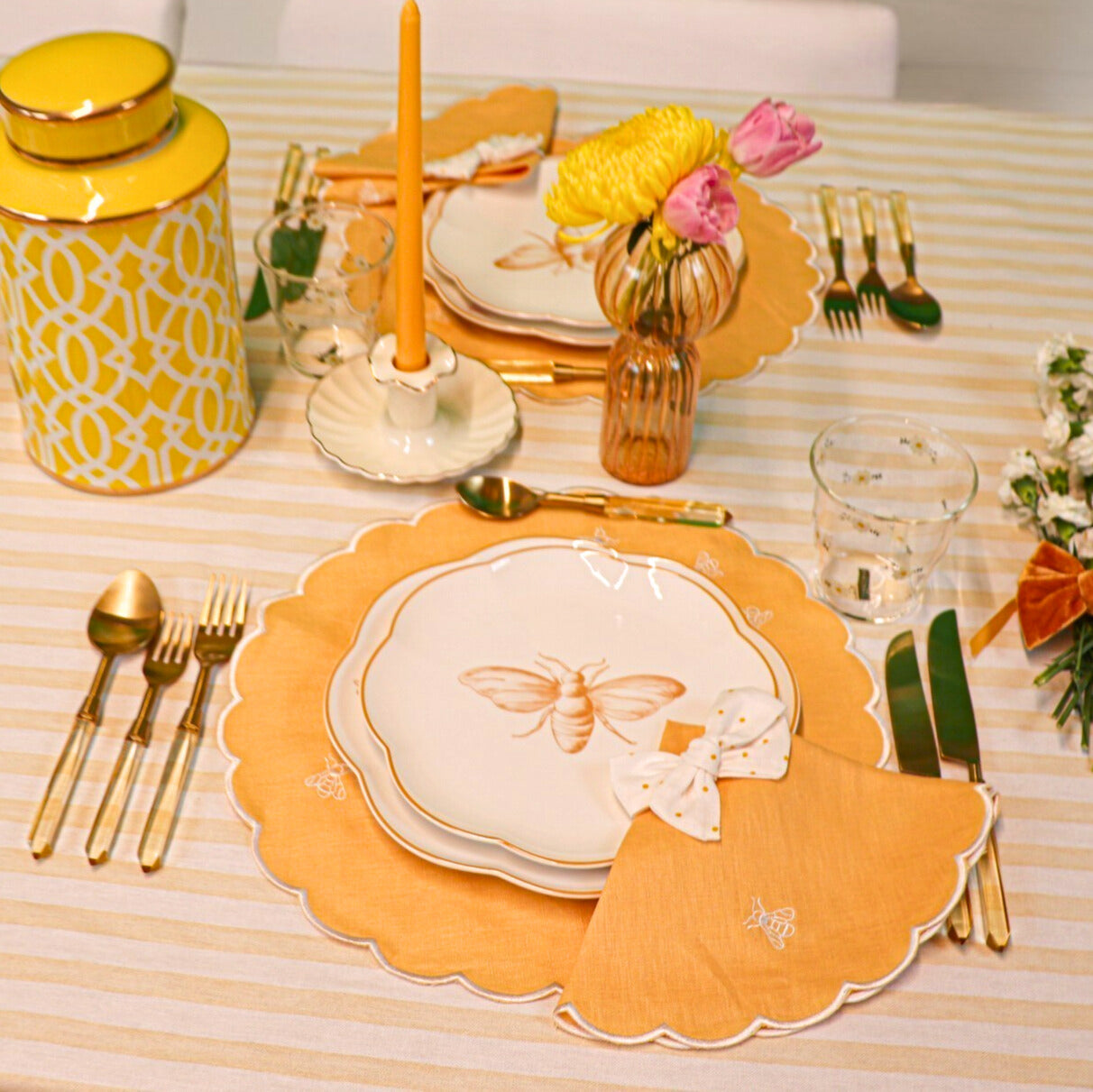 Lychee Sorbet Stripe Tablecloth Ro'Table