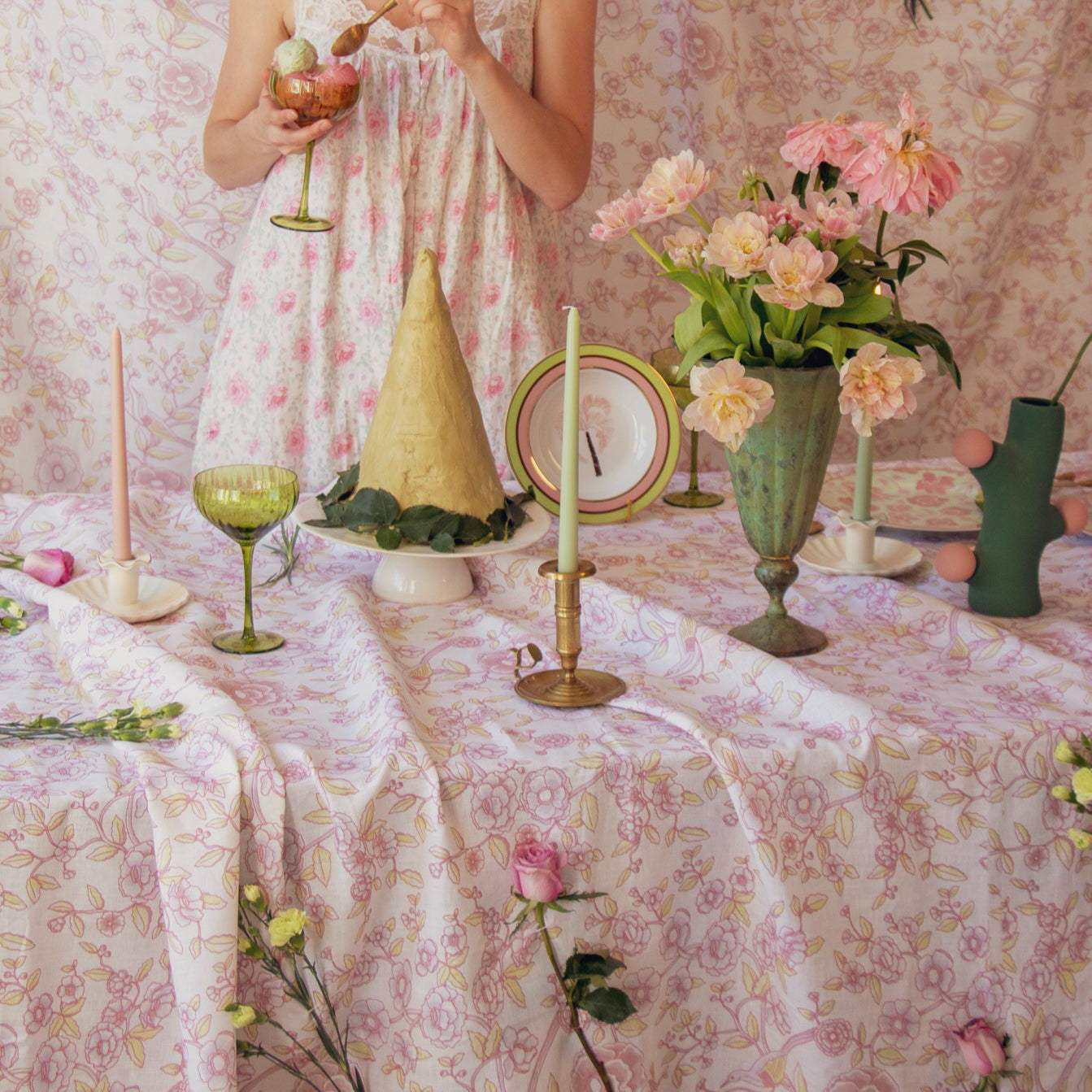 Sage Ribbed Coupe - Set of 4 Ro'Table