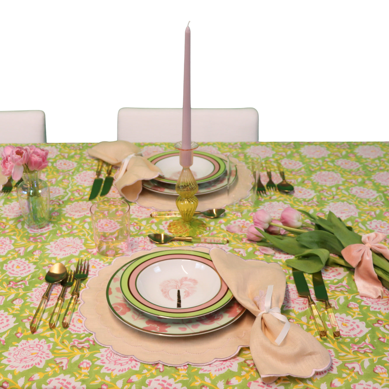 Viviana Venetia Blooms Tablecloth Ro'Table