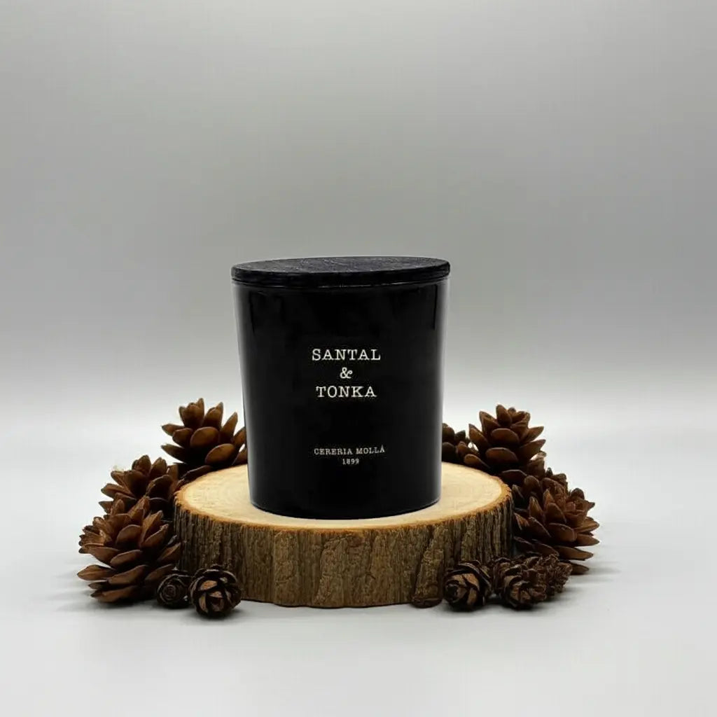 Santal & Tonka Black 3 wick XL Candle - 21 oz / 600 g Coastous