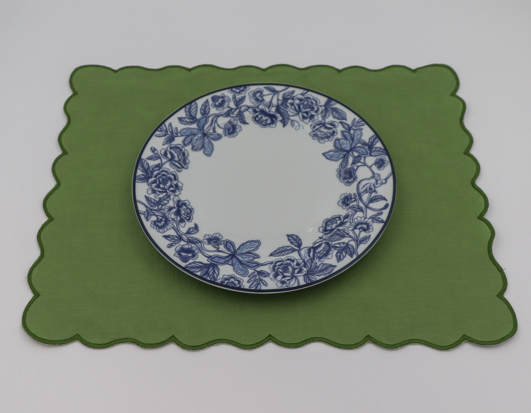 Bombay Blue Dinner Plate - Set of 4 (+1 Bonus Plate) Ro'Table