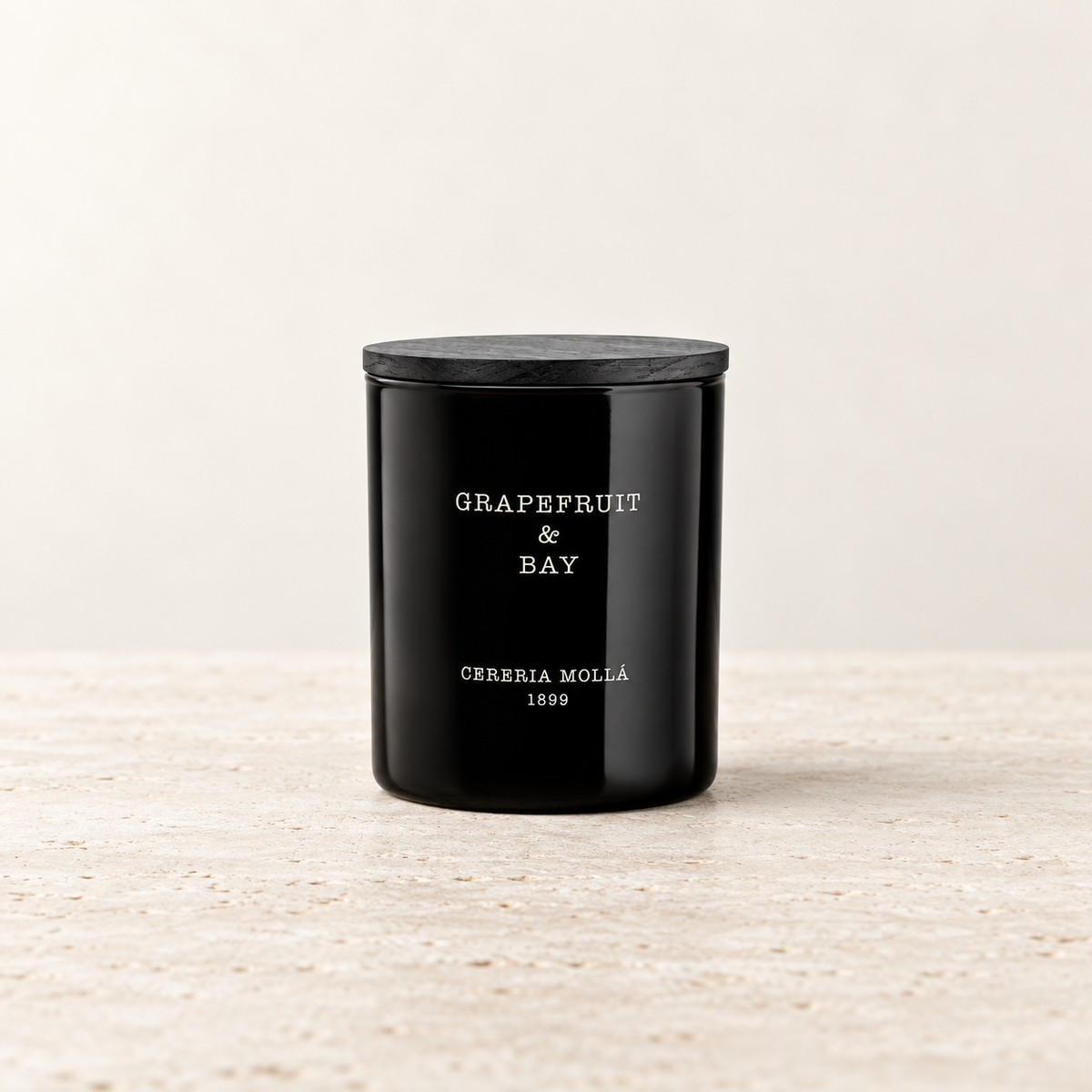 Cereria Molla Grapefruit & Bay 230 g candle, clear product view