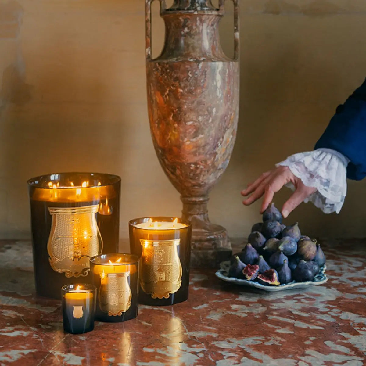 CYRNOS CANDLE Coastous