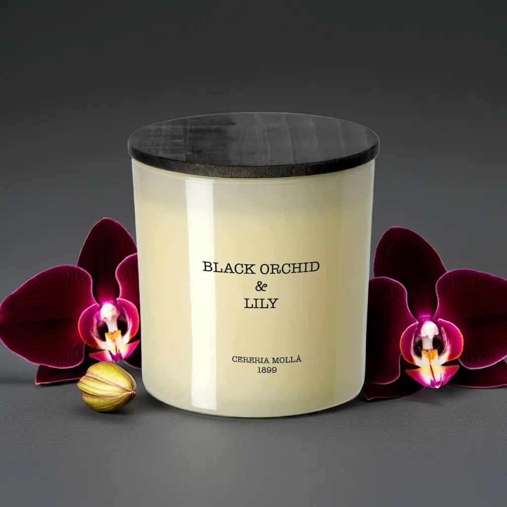 Black Orchid & Lily Ivory 3 wick XL Candle - 21 oz / 600 g Coastous