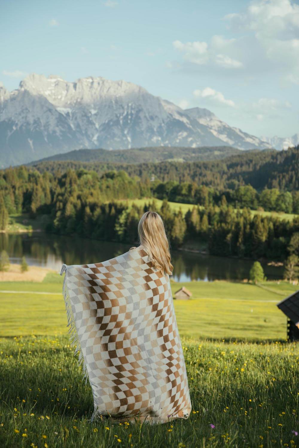 Checkered Palm Desert Blanket