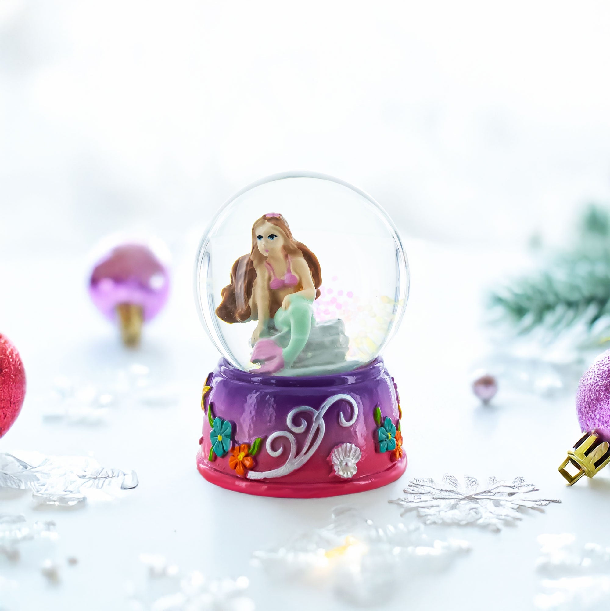 Enchanting Mermaid Oasis Miniature Water Globe