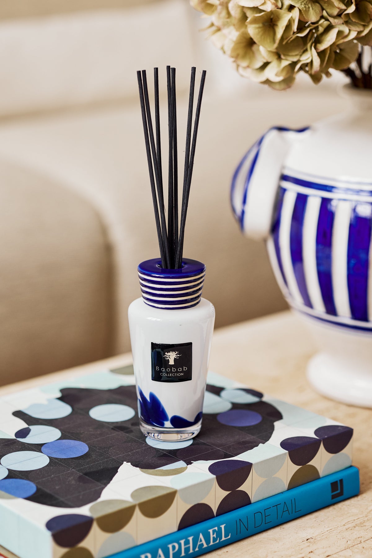 Baobab Collection - Totem Feathers Touareg