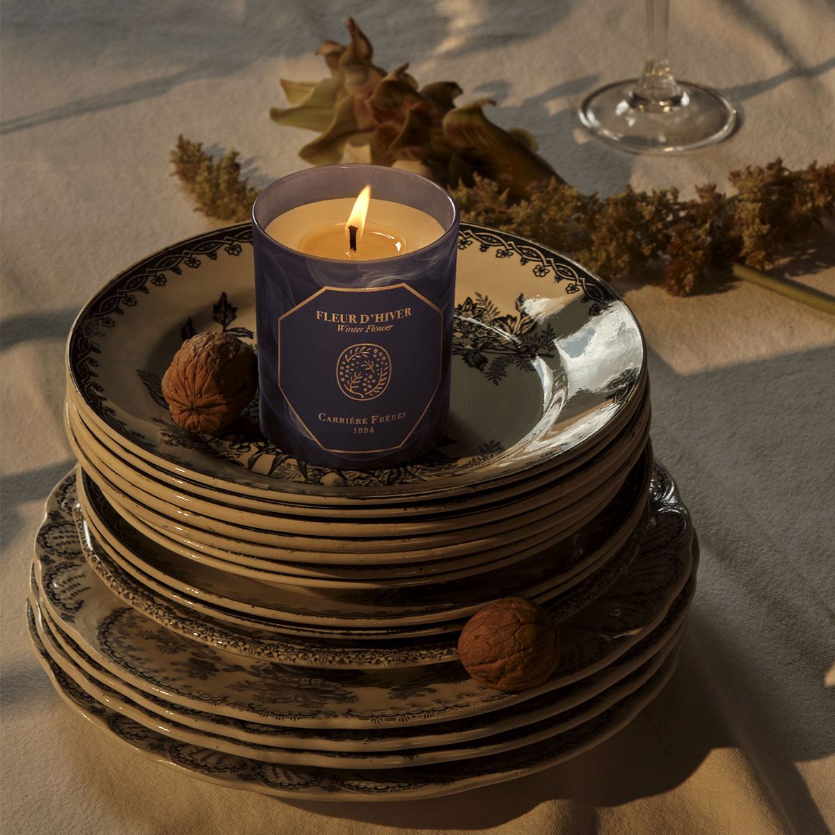 Winter Flower Candle 6.5 oz Carrière Frères