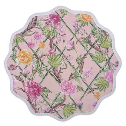 Round Scalloped Placemat | Climbing Roses - Blush