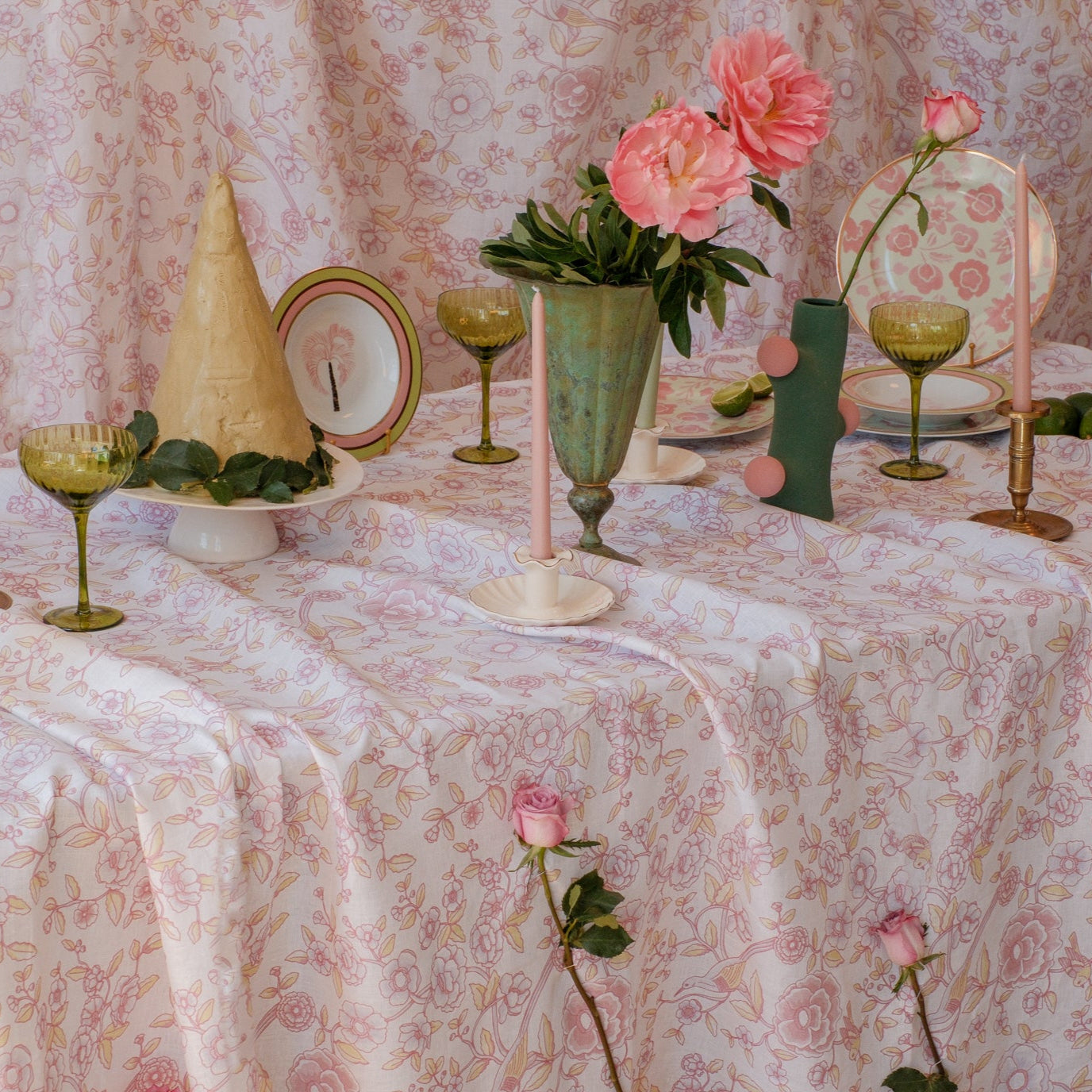Alma Hortus Tablecloth Ro'Table