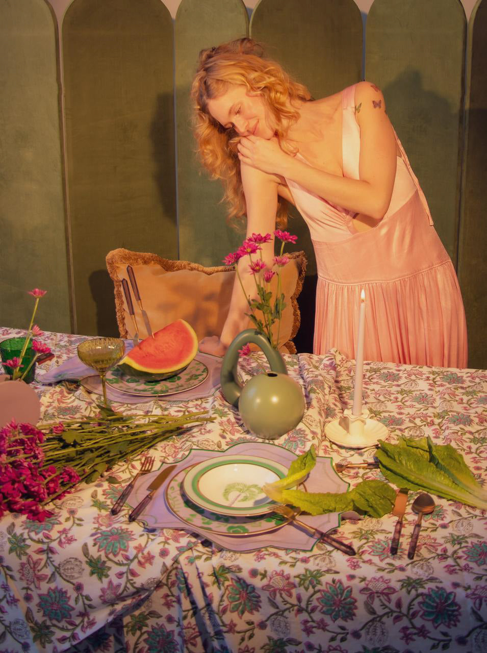 Bernadette Leaf Dinner Plate - Set of 4 (+1 Bonus Plate) Ro'Table