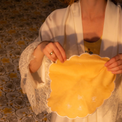 Bumble Voyage Napkin - Case of 12 Napkins Ro'Table