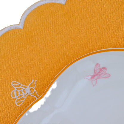 Bumble Voyage Scalloped Dinner Plate - Case of 12 Plates (+3 Bonus Plates) Ro'Table