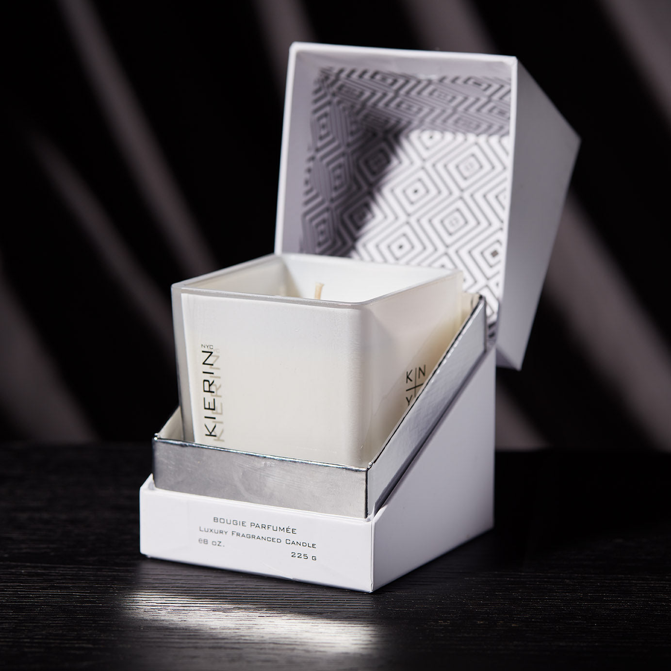 SANTAL SKY SCENTED CANDLE KIERIN