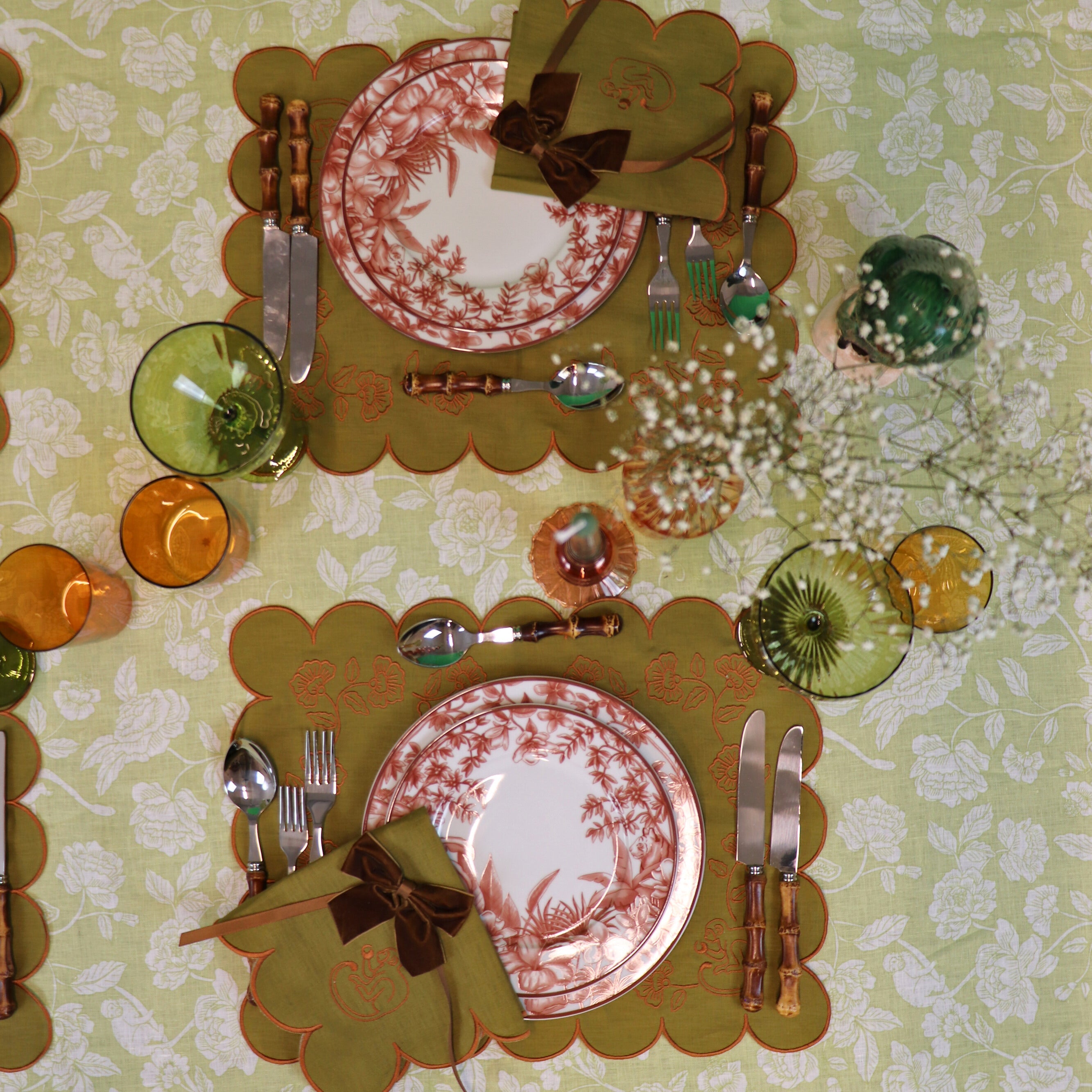 Earthen Pine Napkin - Set of 4 Ro'Table