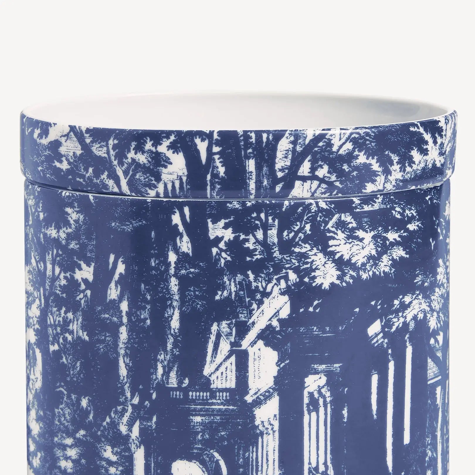 Fornasetti - NEL MENTRE Large scented candle - Giardino Settecentesco - Giardino Segreto Fragrance   