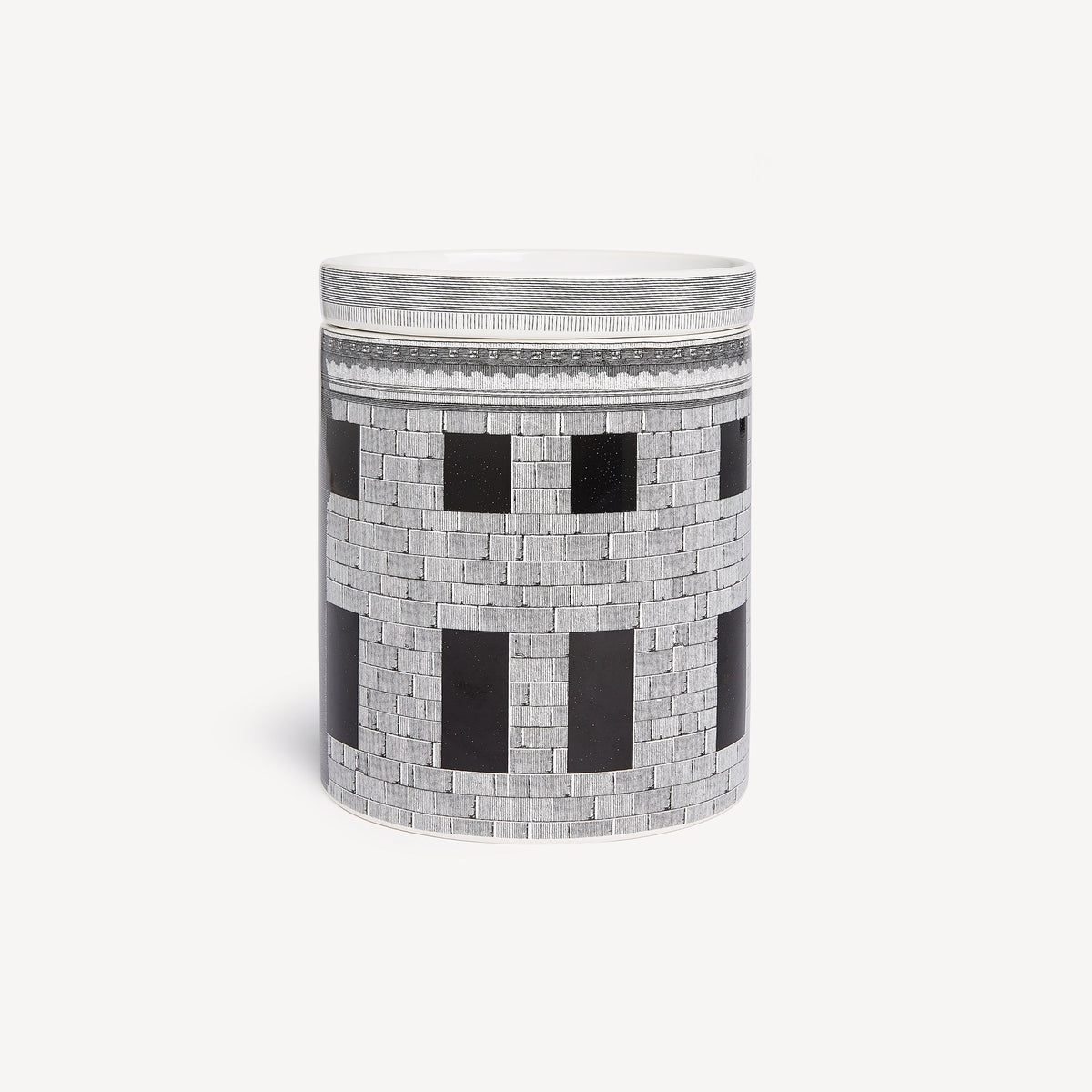 Fornasetti NEL MENTRE Large Candle – Architettura, Immaginazione