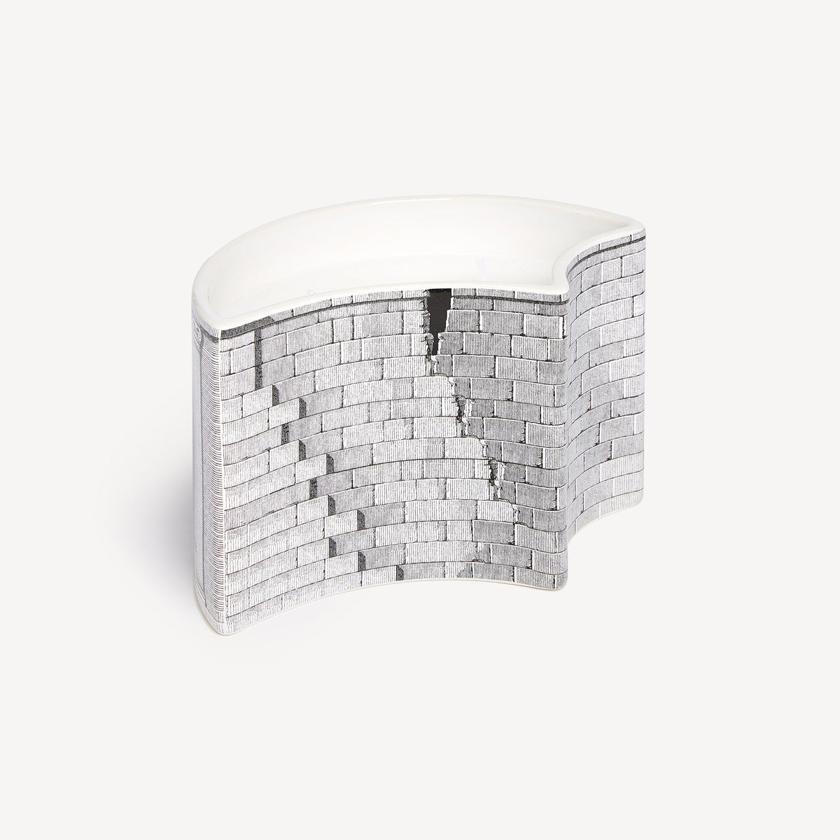 Fornasetti NEL MENTRE Vase Candle – Architettura, Immaginazione