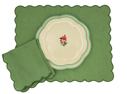 Fabled Flora Scalloped Dinner Plate - Case of 12 Plates (+3 Bonus Plates) Ro'Table