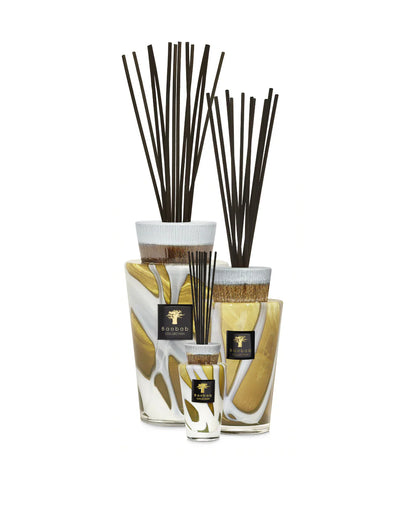 Baobab Collection TOTEM STONES AGATE diffusers with decorative hand-blown bottles and black reeds.