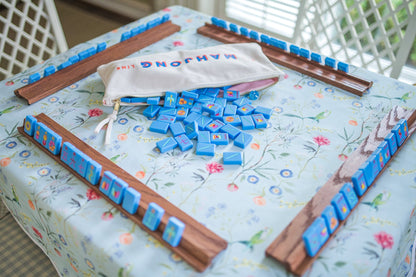 Scalloped Square Table Topper | Jardin de Fleurs - Sage