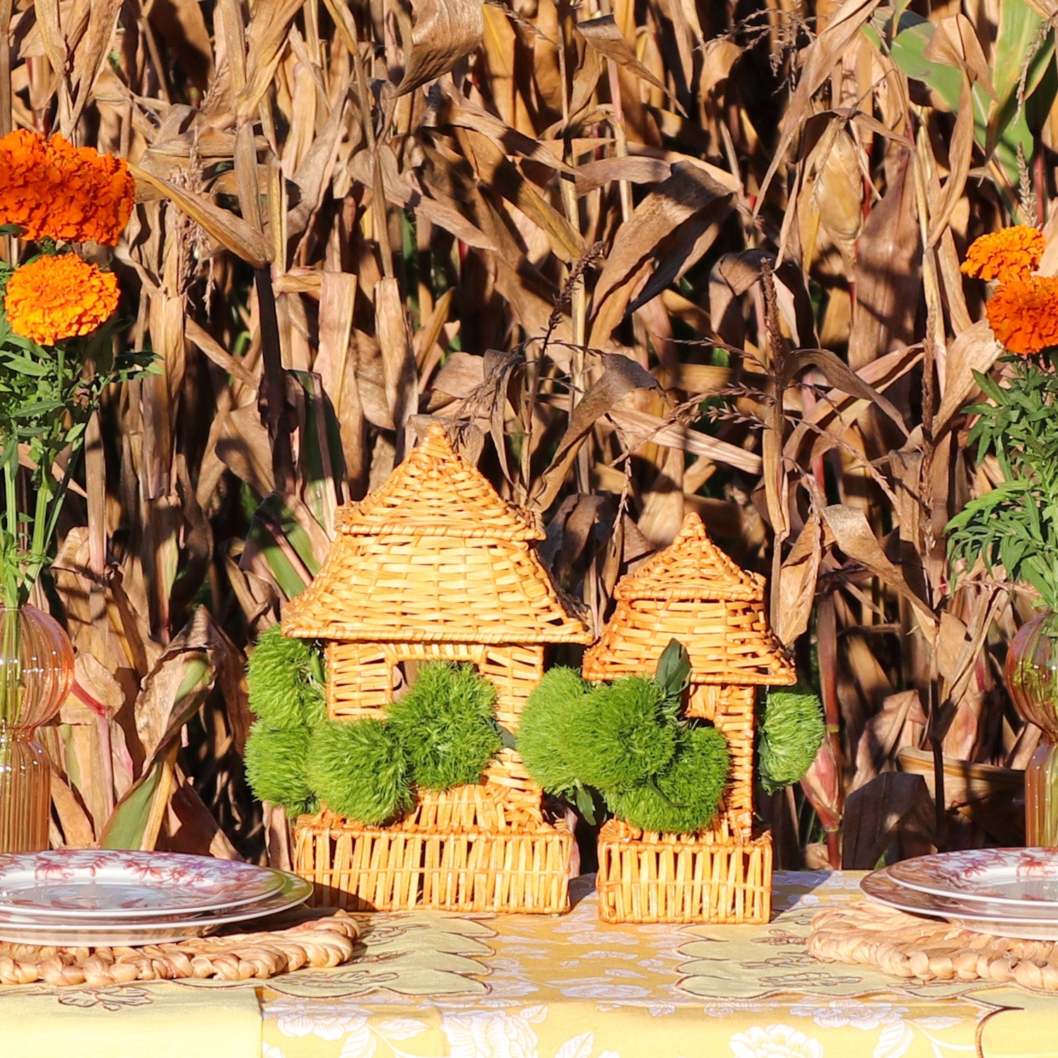 Natural Rattan Pagoda Set - 1 Large & 1 Small Ro'Table