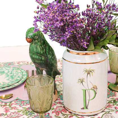 P for Primate Vase Ro'Table