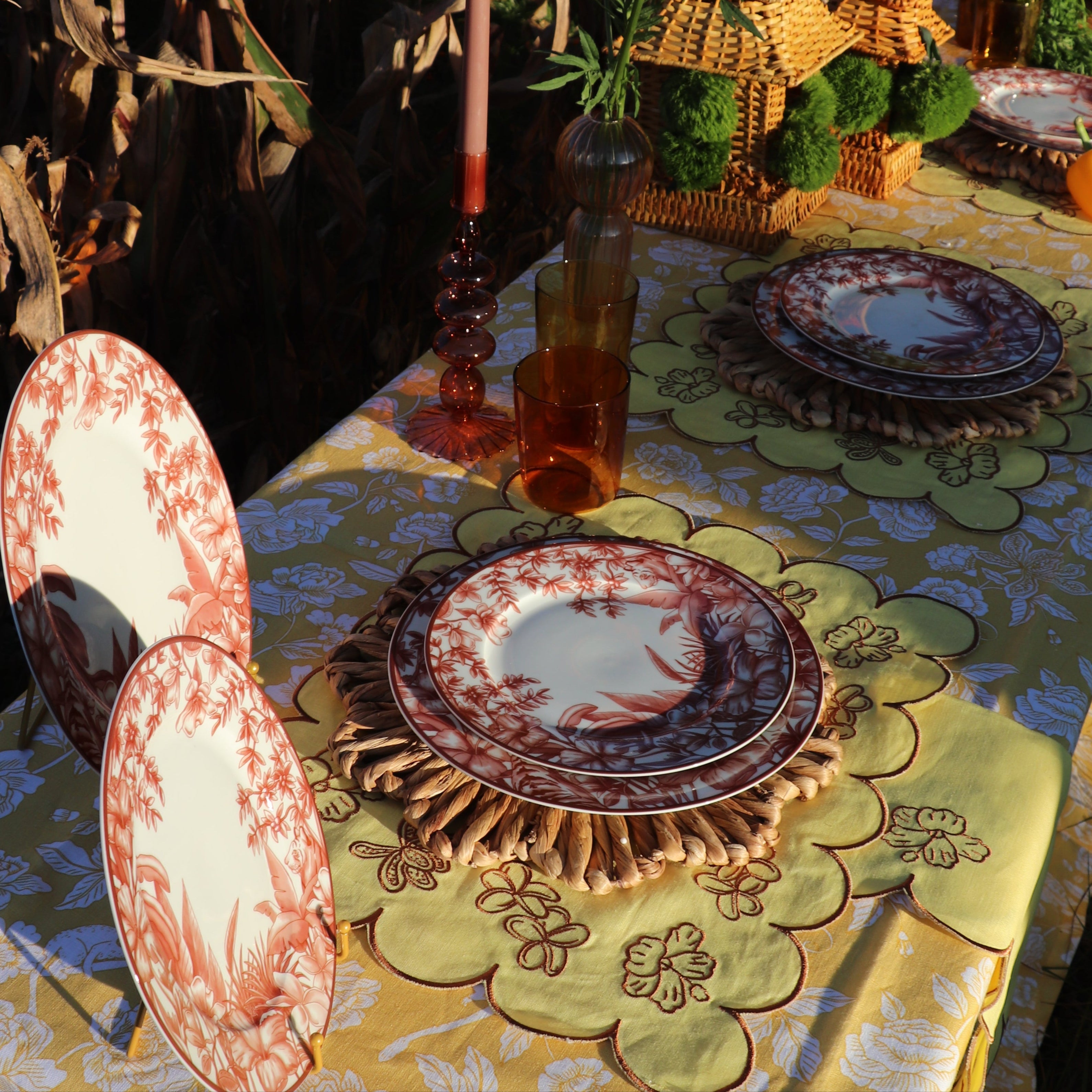 Sepia Estate Starter Plate - Set of 4 (+1 Bonus Plate) Ro'Table