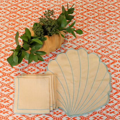 Sirene Shell Vase Ro'Table