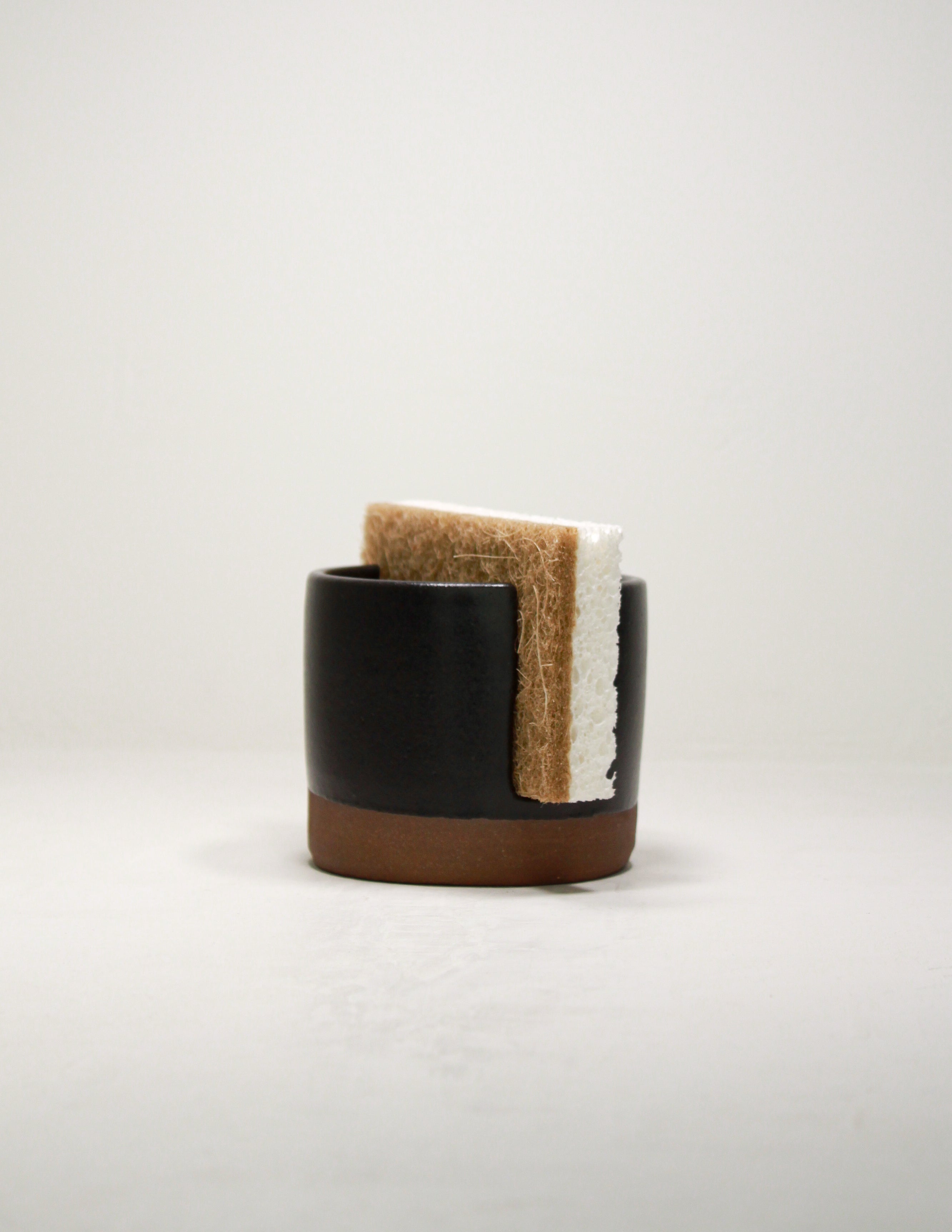 Sponge Holder Black Oak Art