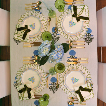 Toile de Blu Hortensia Tablecloth Ro'Table