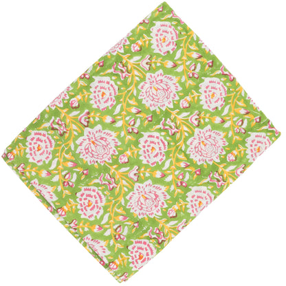 Viviana Venetia Blooms Tablecloth Ro'Table