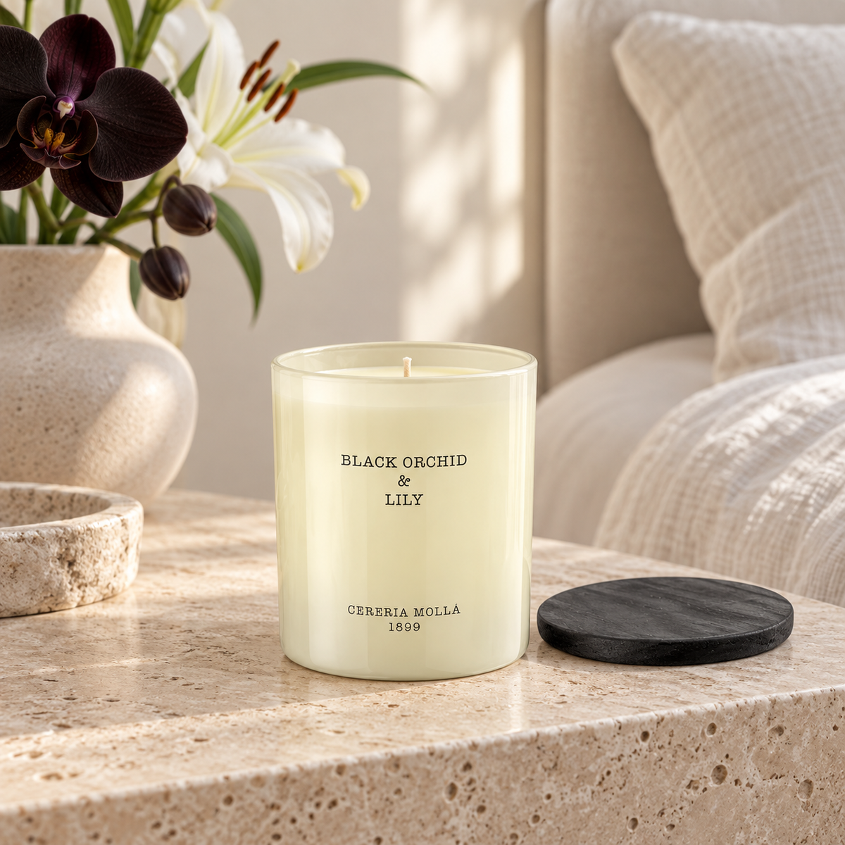 Cereria Molla Black Orchid & Lily 230 g candle in a refined daylight bedroom