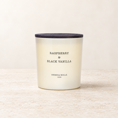 Cereria Molla Raspberry & Black Vanilla XL 600 g candle, clear product view