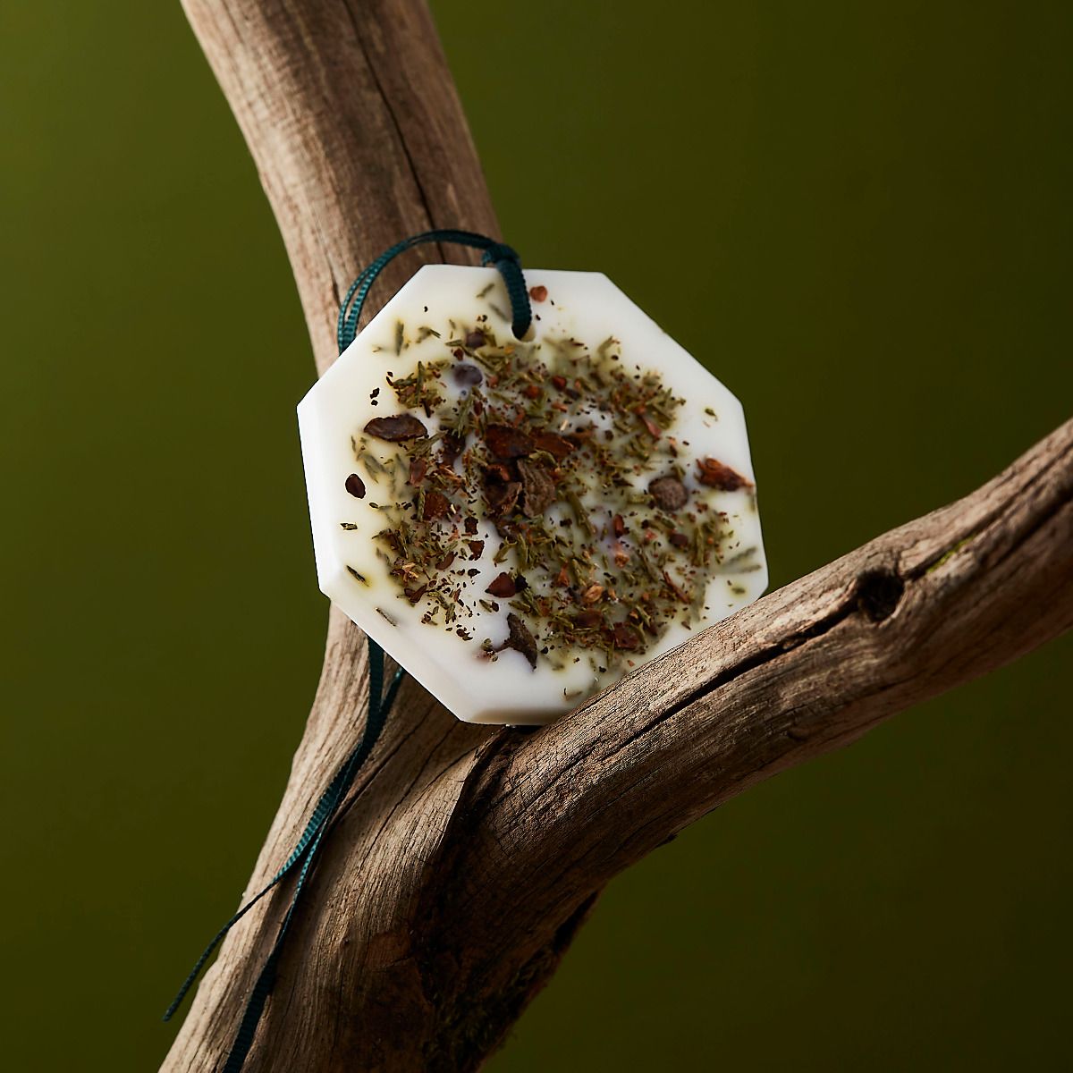 Carrière Frères - Cypress Botanical palets Carrière Frères