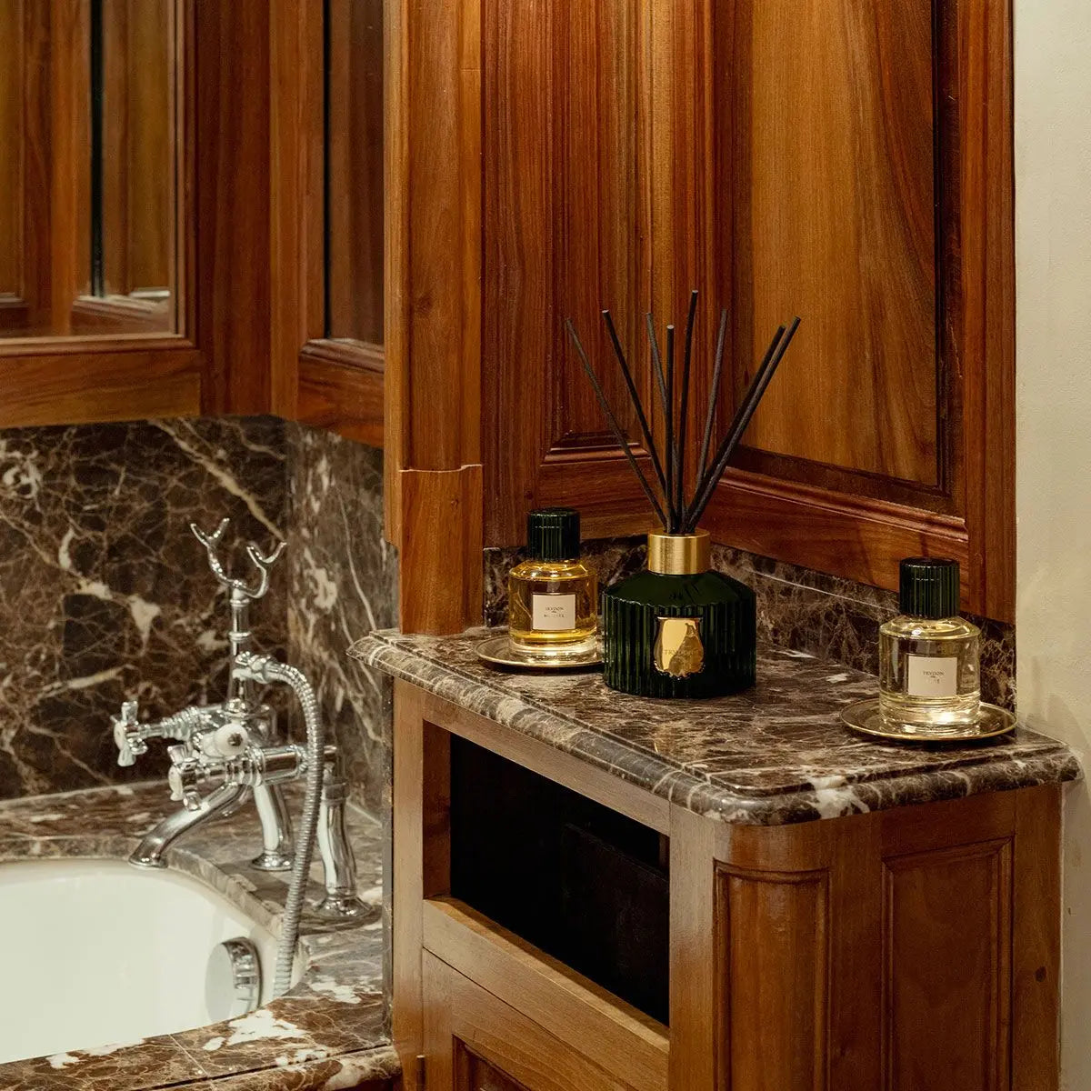 THE DIFFUSER ERNESTO   Coastous