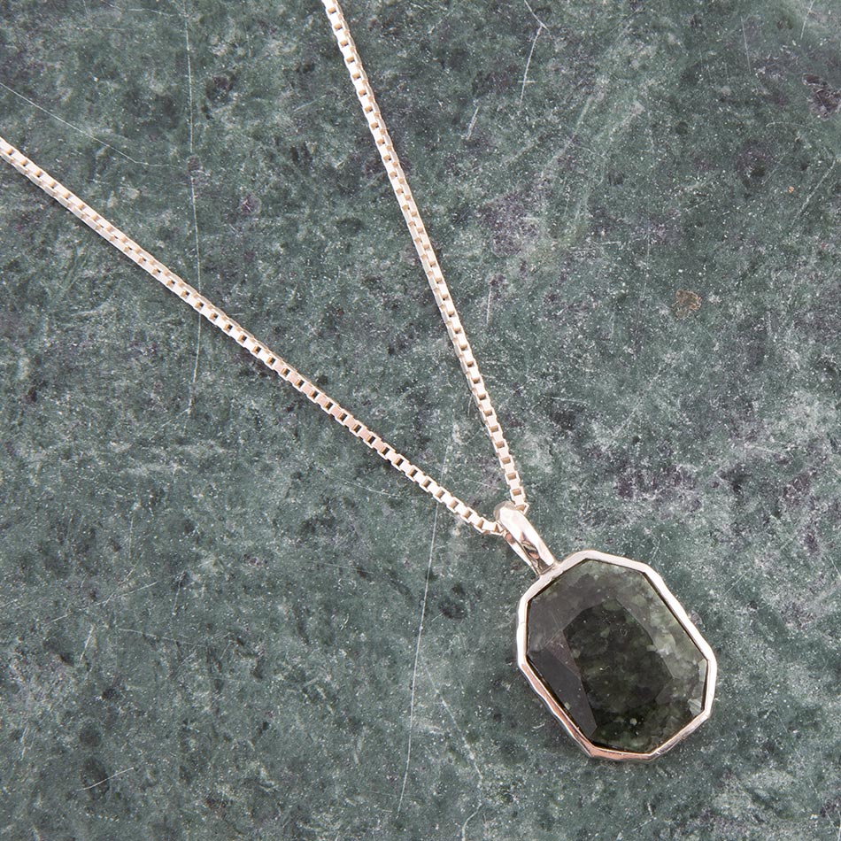 Hammered Green Seraphinite and Sterling Silver Pendant Necklace Barse Jewelry