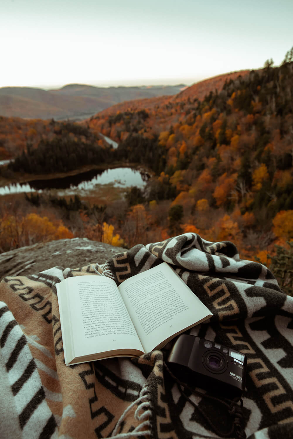 Ridgeline Cascades Blanket