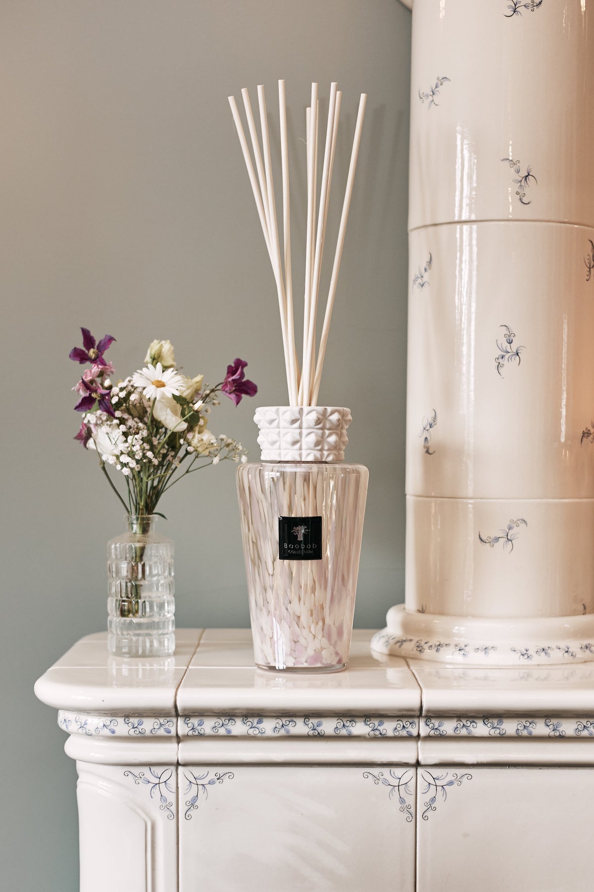 Baobab Collection - Totem White Pearls